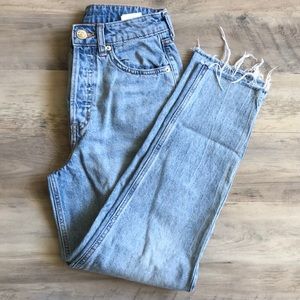 H&M high waist skinny mom jean size 2